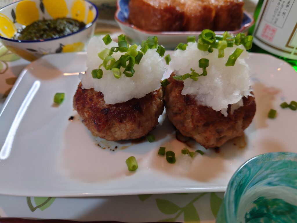 豚ひき肉のエノキ入り和風ハンバーグ